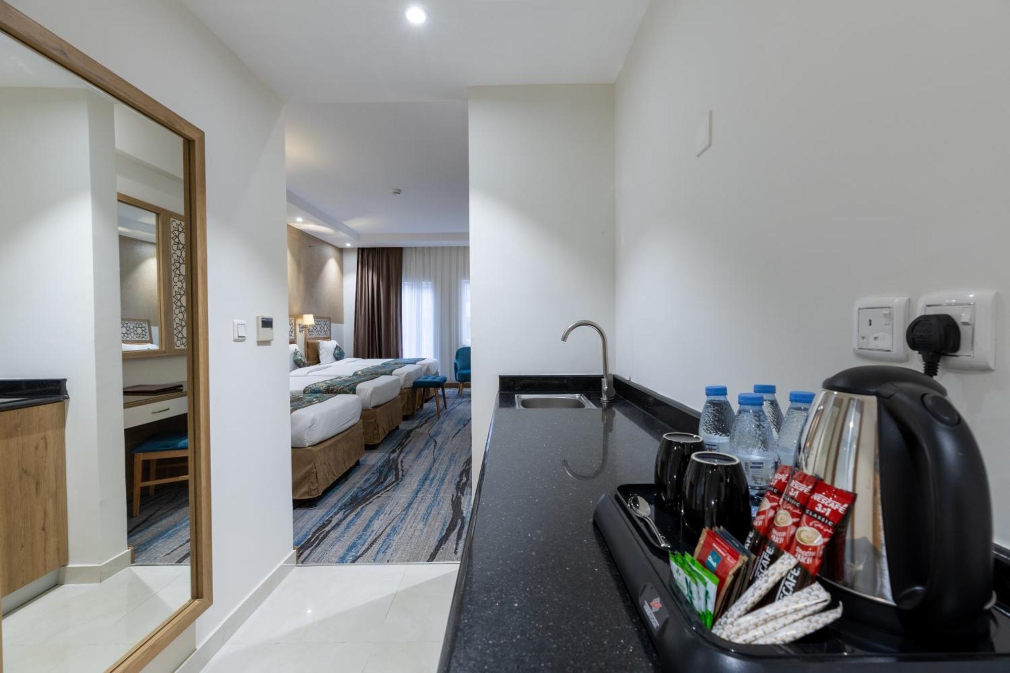 Time Ruba Hotel & Suites La La Mecca Esterno foto